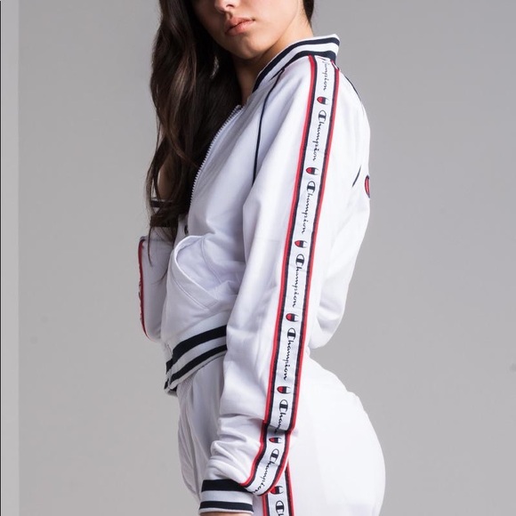 Champion Jacket - Picture 4 of 4